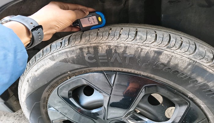 2022 Tata PUNCH ADVENTURE MT, Petrol, Manual, 15,106 km, tyre