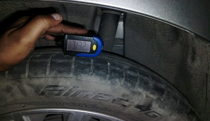 2022 Maruti Dzire ZXI, Petrol, Manual, 32,175 km, tyre