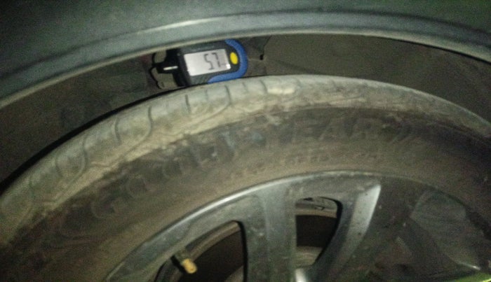 2018 Ford FREESTYLE TITANIUM 1.2 PETROL, Petrol, Manual, 1,39,065 km, tyre