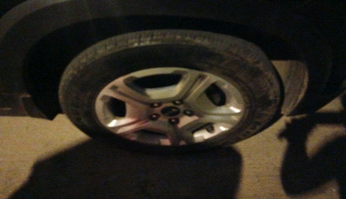 2020 KIA SONET HTK PLUS 1.0 DCT, Petrol, Automatic, 25,572 km, tyre