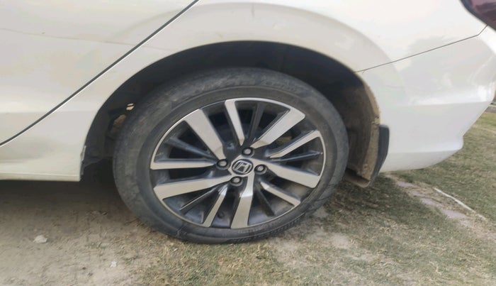 2021 Honda City 1.5L I-VTEC ZX CVT, Petrol, Automatic, 48,746 km, tyre