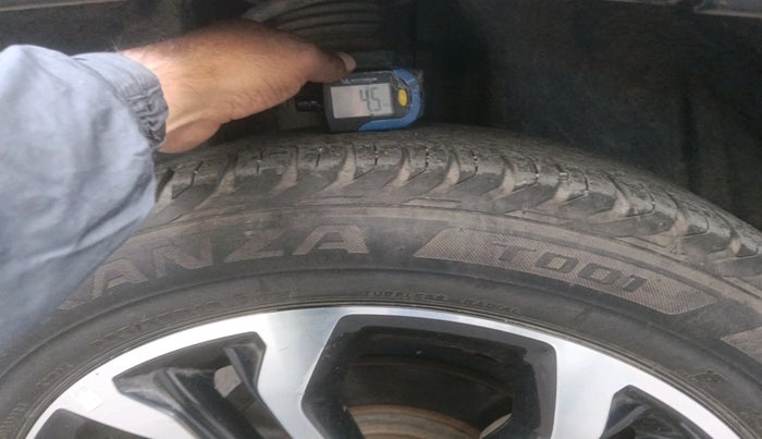 2022 Jeep Compass LIMITED (O) 2.0 DIESEL, Diesel, Manual, 65,269 km, tyre