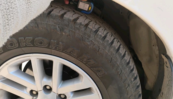 2014 Toyota Fortuner 3.0 4X2 AT, Diesel, Automatic, 79,235 km, tyre