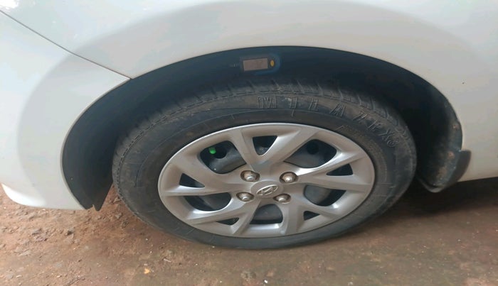 2018 Hyundai Grand i10 MAGNA 1.2 KAPPA VTVT, Petrol, Manual, 65,349 km, tyre