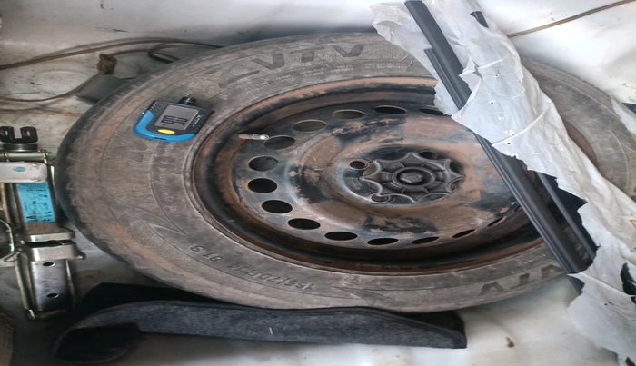 2018 Hyundai Grand i10 MAGNA 1.2 KAPPA VTVT, Petrol, Manual, 65,349 km, tyre