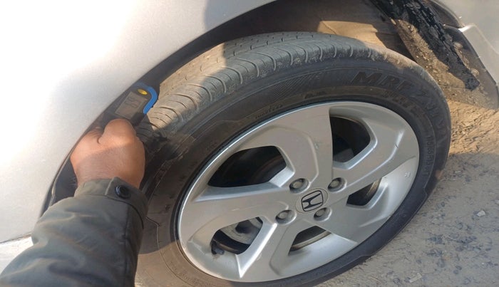 2015 Honda City 1.5L I-VTEC VX CVT, Petrol, Automatic, 52,392 km, tyre