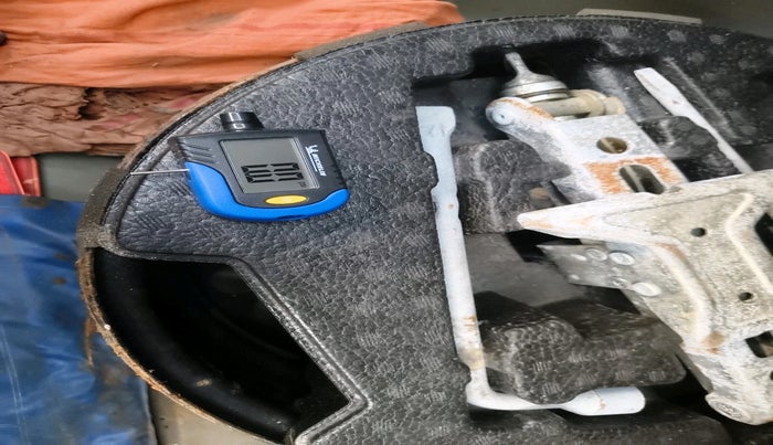 2019 Maruti Vitara Brezza ZDI PLUS, Diesel, Manual, 68,830 km, tyre