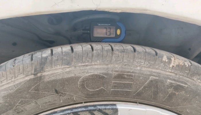 2017 Ford Figo Aspire TREND 1.2 PETROL, Petrol, Manual, 87,736 km, tyre