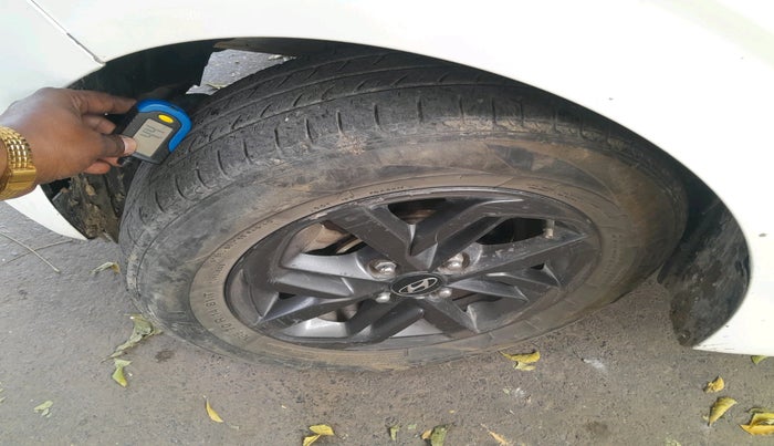 2021 Hyundai GRAND I10 NIOS SPORTZ 1.2 KAPPA VTVT CNG, Petrol, Manual, 77,698 km, tyre