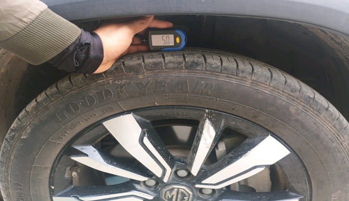 2020 MG HECTOR PLUS SHARP 1.5 PETROL TURBO DCT 6-STR, Petrol, Automatic, 65,869 km, tyre