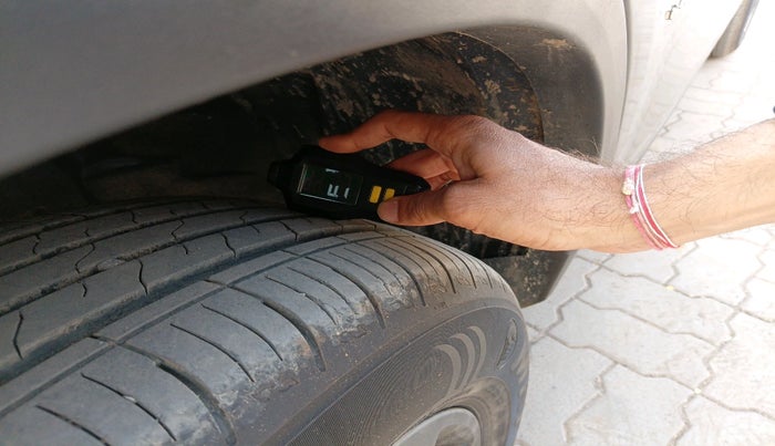 2024 Tata Harrier PURE PLUS S DARK EDITION AT, Diesel, Automatic, 12,888 km, tyre