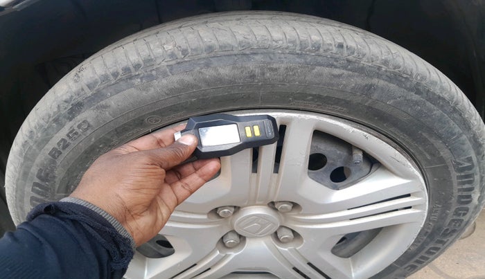 2012 Honda City 1.5L I-VTEC E MT, Petrol, Manual, 69,096 km, tyre