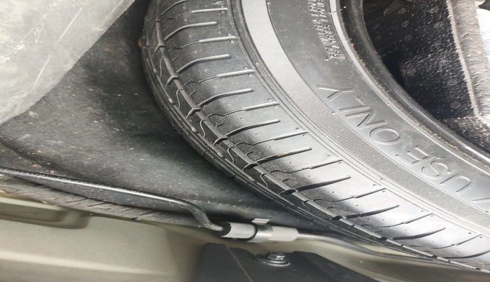 2015 Volvo XC 90 D5 Inscription, Diesel, Automatic, 1,43,159 km, tyre