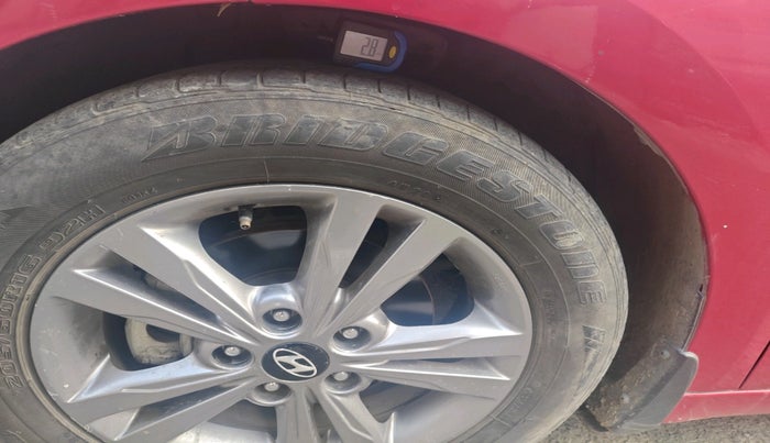 2018 Hyundai New Elantra 1.6 SX (O) MT DIESEL, Diesel, Manual, 93,346 km, tyre