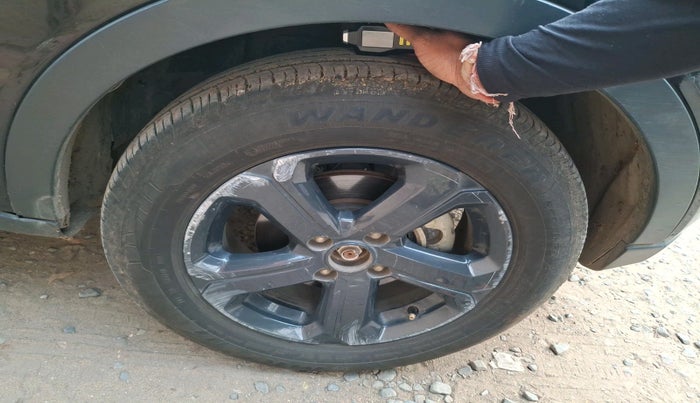 2022 Tata NEXON XZ PLUS DIESEL DARK EDITION, Diesel, Manual, 66,878 km, tyre