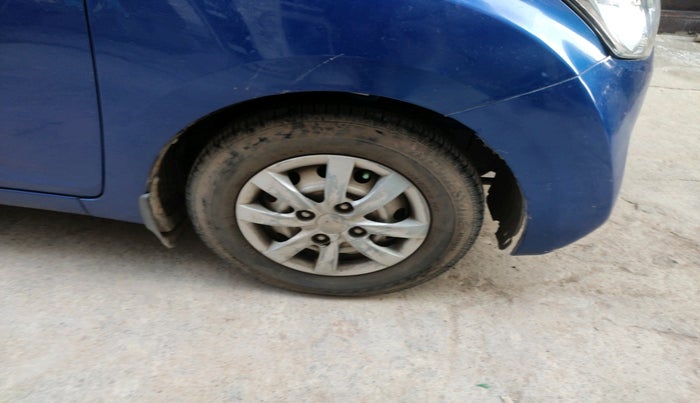 2013 Hyundai Eon ERA +, Petrol, Manual, 85,012 km, tyre