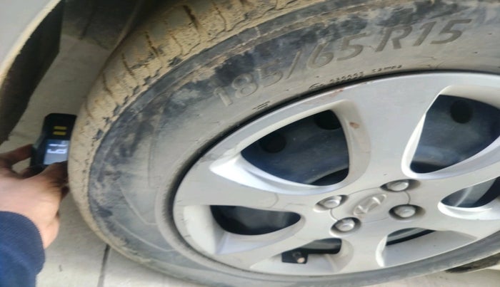 2011 Hyundai Verna FLUIDIC 1.4 VTVT, Petrol, Manual, 1,68,514 km, tyre