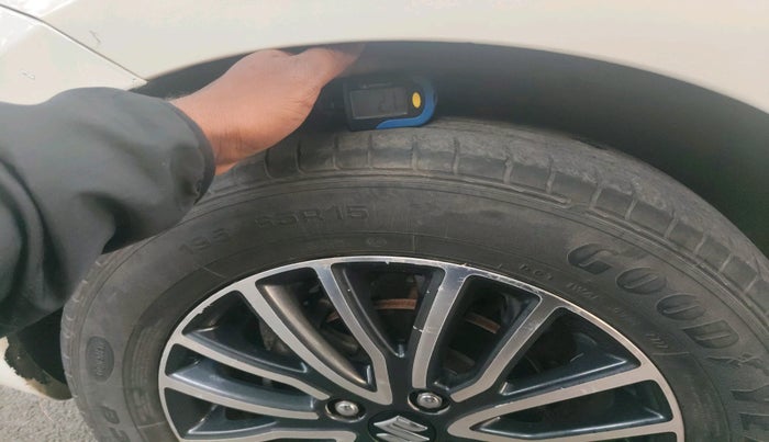 2017 Maruti Dzire ZXI PLUS AMT, Petrol, Automatic, 90,076 km, tyre