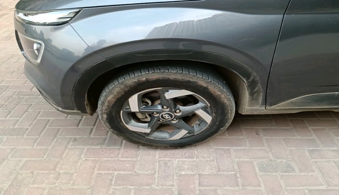 2019 Hyundai VENUE SX PLUS 1.0 TURBO DCT, Petrol, Automatic, 29,557 km, tyre