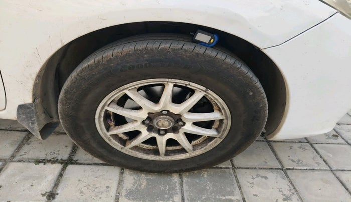 2013 Nissan Sunny XL, Petrol, Manual, 64,351 km, tyre