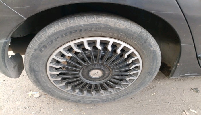 2017 Honda Jazz 1.2L I-VTEC S, Petrol, Manual, 1,07,229 km, tyre