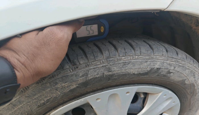 2013 Honda Amaze 1.2L I-VTEC S, Petrol, Manual, 1,03,272 km, tyre