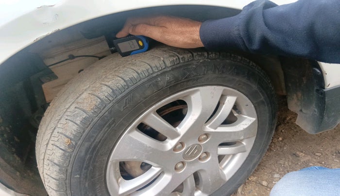 2013 Maruti Swift Dzire ZXI, Petrol, Manual, 78,846 km, tyre