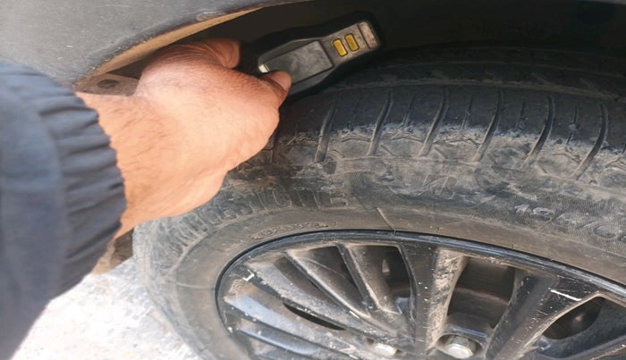 2020 Maruti XL6 ALPHA MT, Petrol, Manual, 47,299 km, tyre