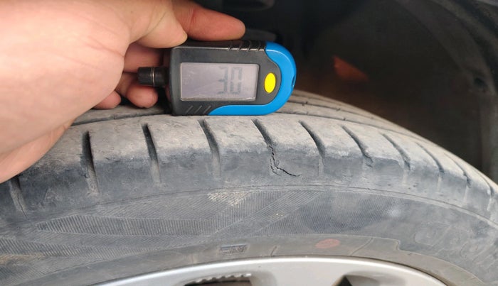 2018 Maruti Baleno ALPHA PETROL 1.2, Petrol, Manual, 66,270 km, tyre