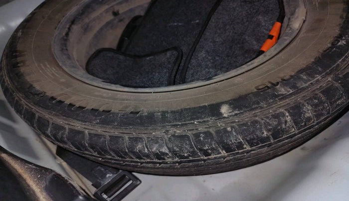 2022 Hyundai VENUE S 1.2, Petrol, Manual, 42,891 km, tyre