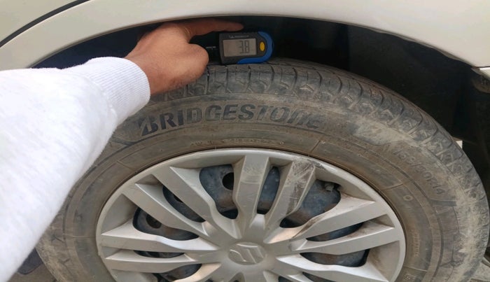 2018 Maruti Dzire VXI, Petrol, Manual, 1,14,126 km, tyre