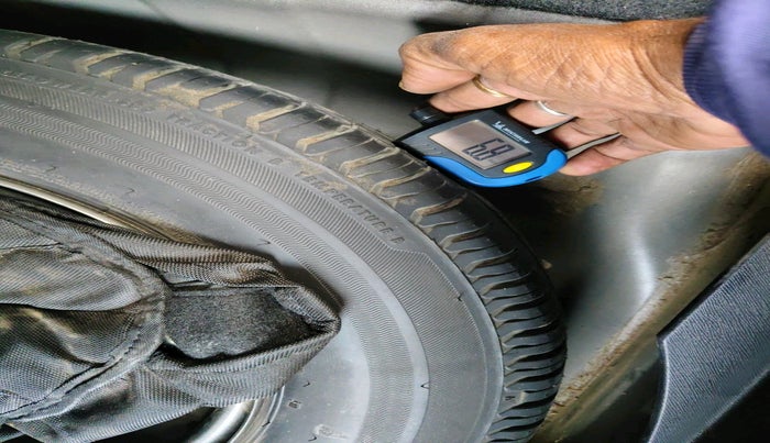 2022 Tata ALTROZ XZ PETROL, Petrol, Manual, 55,366 km, tyre