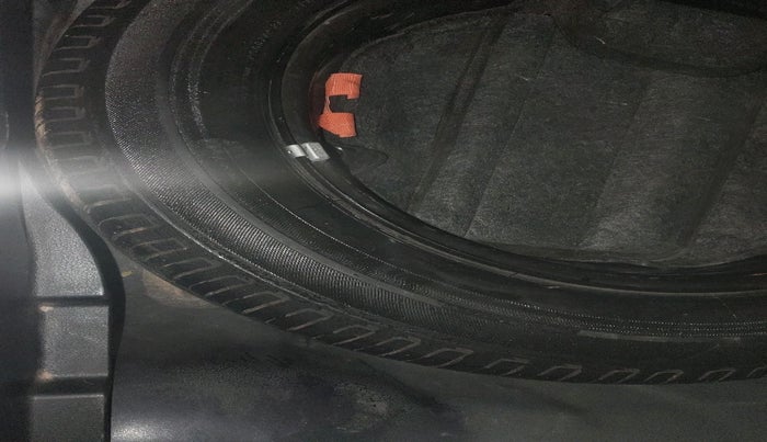 2021 Hyundai NEW I20 SPORTZ 1.2 MT, Petrol, Manual, 74,402 km, tyre