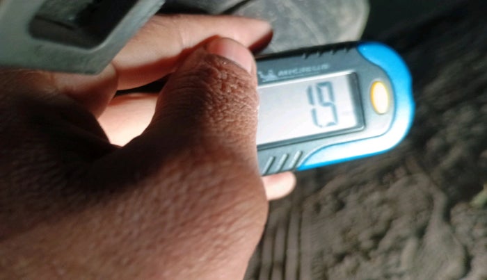 2018 Toyota Innova Crysta 2.8 GX AT 7 STR, Diesel, Automatic, 1,21,331 km, tyre