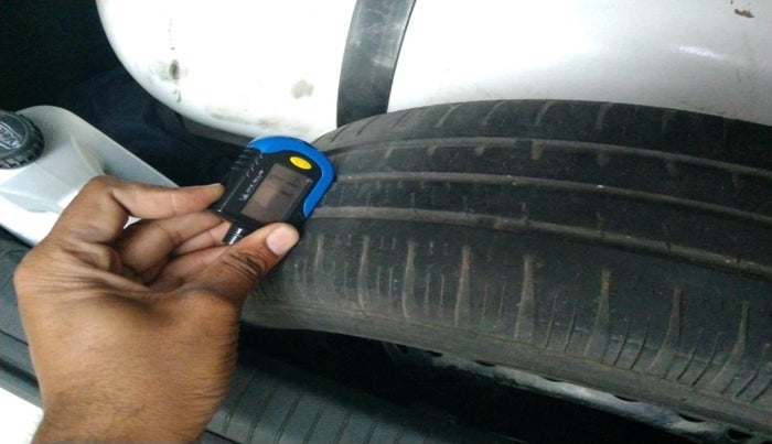 2017 Hyundai Grand i10 MAGNA 1.2 KAPPA VTVT, Petrol, Manual, 70,701 km, tyre