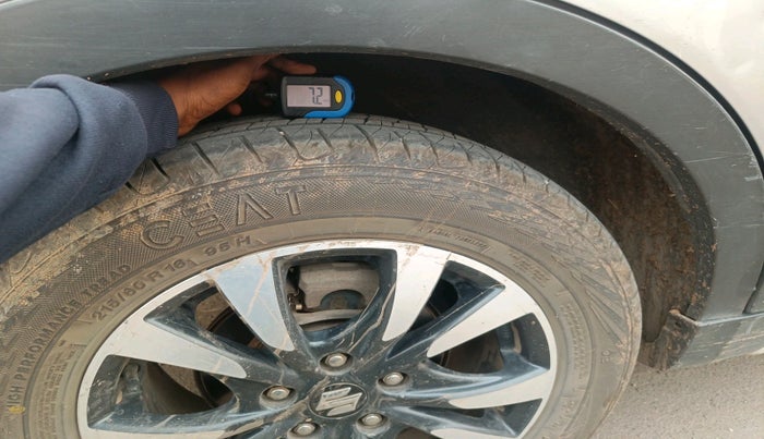 2017 Maruti S Cross ZETA 1.3, Diesel, Manual, 1,65,982 km, tyre