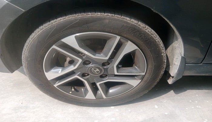 2020 Tata Tiago XZ PLUS PETROL, Petrol, Manual, 48,400 km, tyre