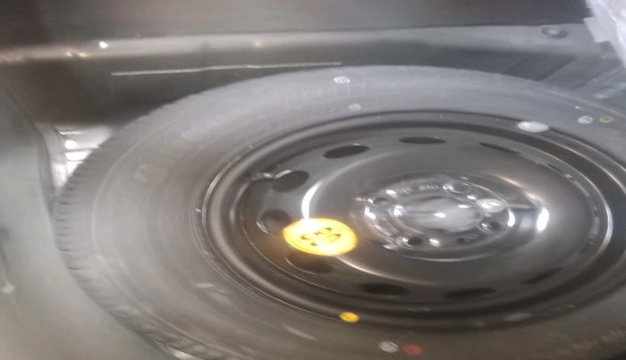 2020 Tata Tiago XZ PLUS PETROL, Petrol, Manual, 48,400 km, tyre