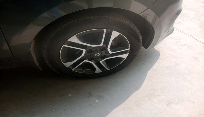 2020 Tata Tiago XZ PLUS PETROL, Petrol, Manual, 48,400 km, tyre