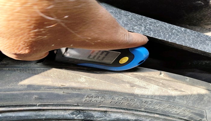 2016 Maruti Wagon R 1.0 VXI, Petrol, Manual, 35,320 km, tyre