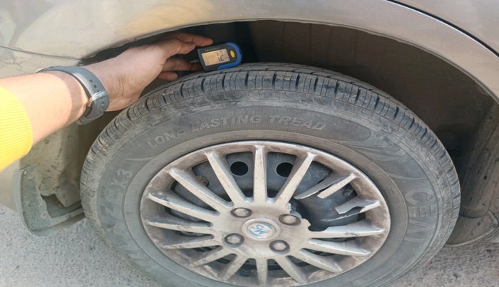 2017 Maruti Dzire VDI, Diesel, Manual, 1,01,783 km, tyre