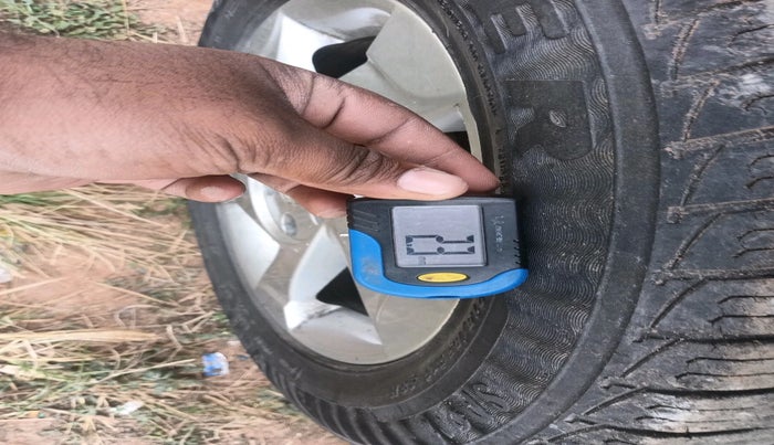 2012 Renault Duster 110 PS RXZ DIESEL, Diesel, Manual, 1,86,156 km, tyre