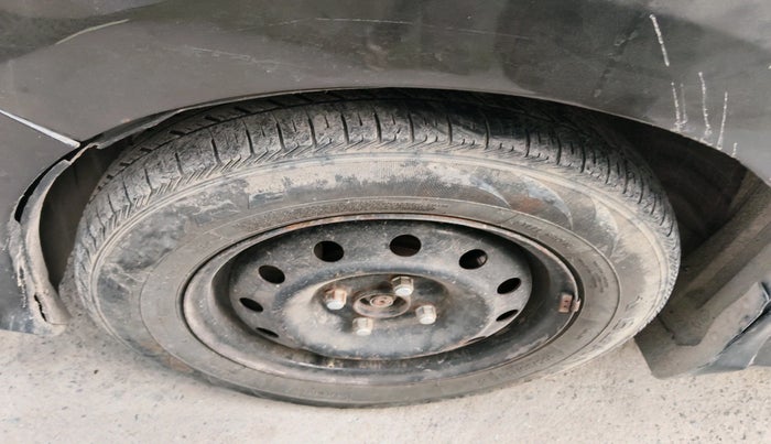 2017 Honda City 1.5L I-DTEC VX, Diesel, Manual, 86,977 km, tyre