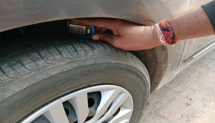 2021 Maruti Dzire VXI, Petrol, Manual, 1,04,269 km, tyre