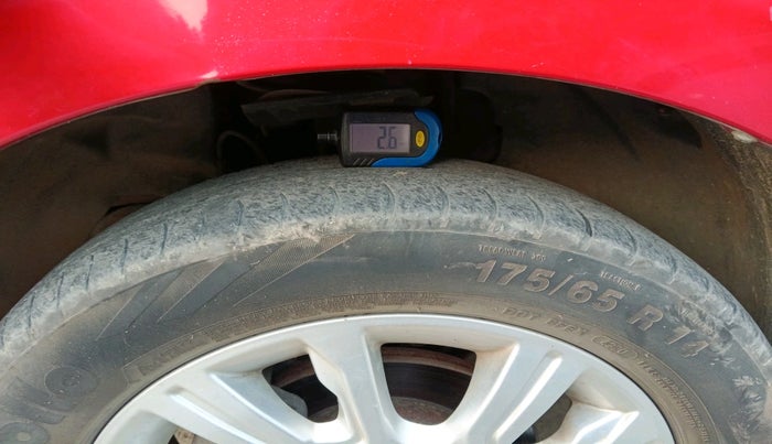 2018 Tata Tiago XZA PETROL, Petrol, Automatic, 1,01,202 km, tyre