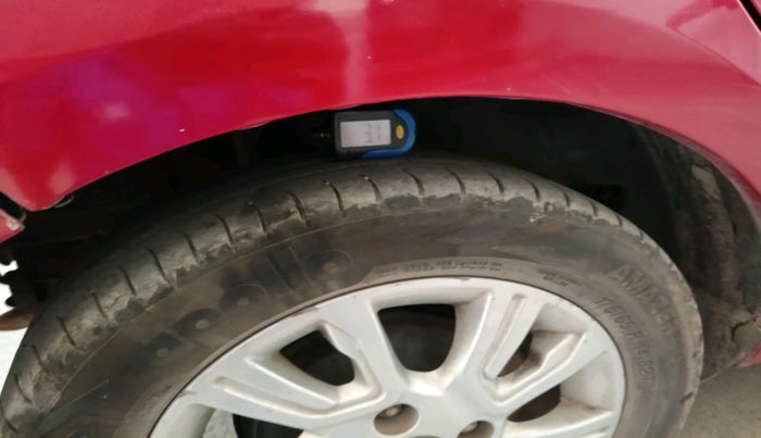 2018 Tata Tiago XZA PETROL, Petrol, Automatic, 1,01,202 km, tyre