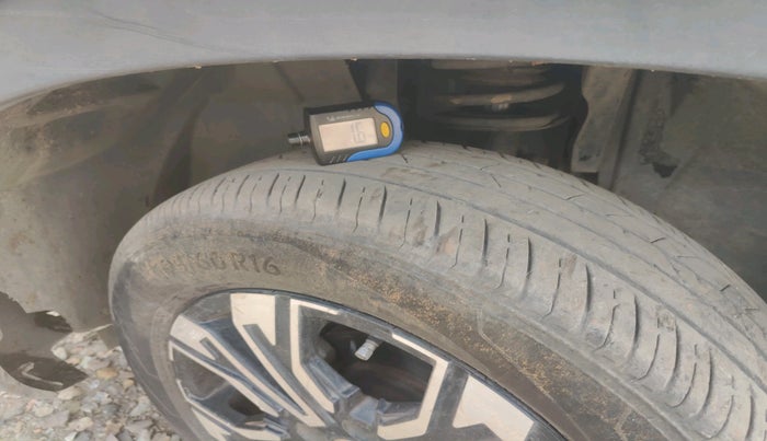 2021 Renault Kiger RXZ TURBO MT, Petrol, Manual, 97,572 km, tyre