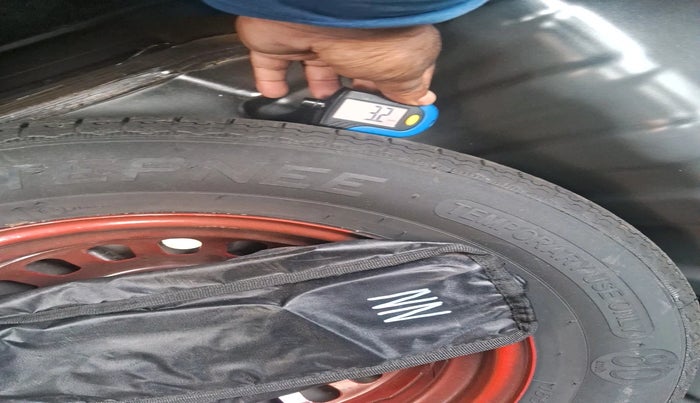 2024 Renault Kiger RXT (O) MT, Petrol, Manual, 17,392 km, tyre