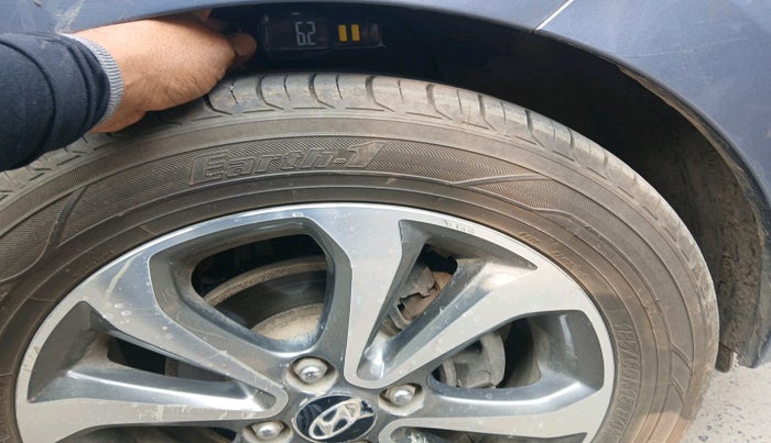 2014 Hyundai Xcent SX 1.2 (O), Petrol, Manual, 92,554 km, tyre