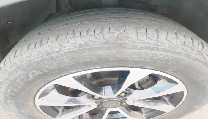 2020 Tata NEXON XZ PLUS PETROL DUAL TONE, Petrol, Manual, 48,556 km, tyre